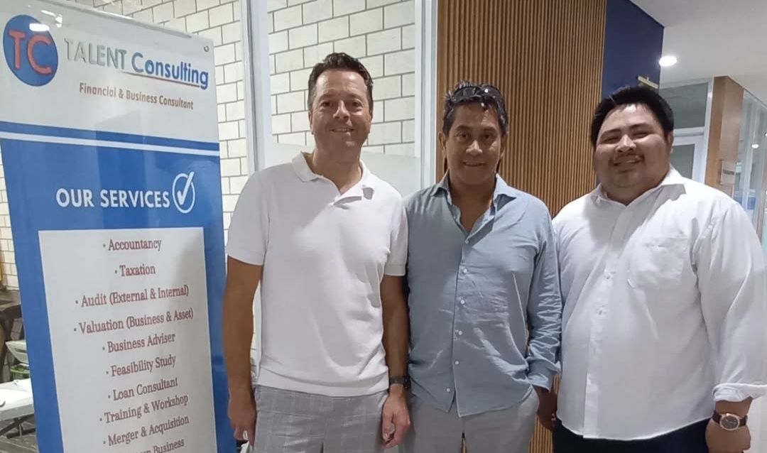 Nederland Consultant For Coperation “Collaborate Together”